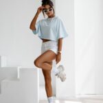 T-shirt bawełniany logowany VIROTO OLAVOGA niebieski