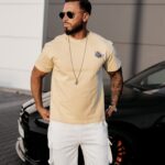 T-shirt męski bawełniany logowany PALM WAVE OLAVOGA beżowy