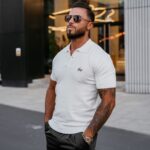 T-shirt polo męski złota blaszka TWIST OLAVOGA ecru