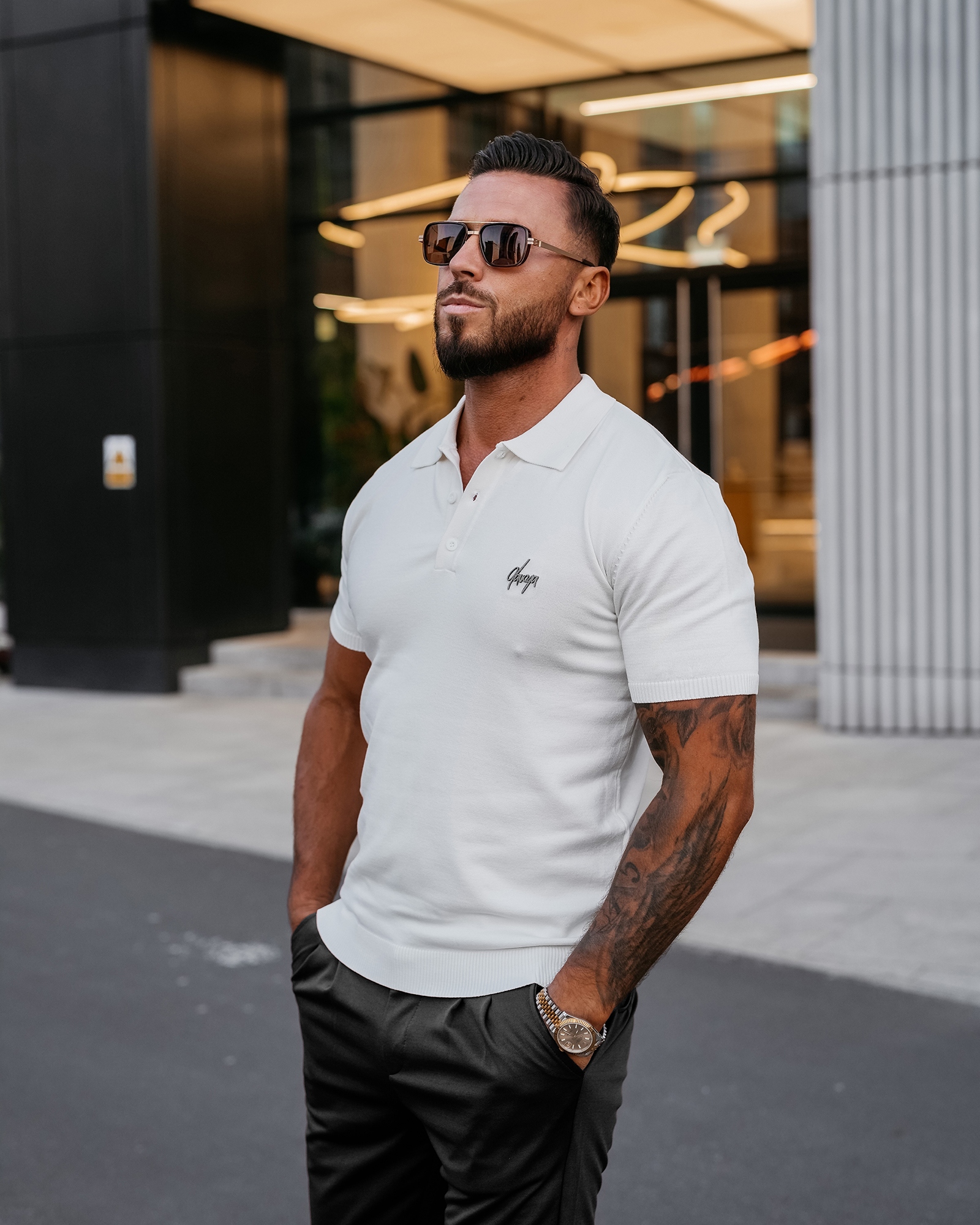 T-shirt polo męski złota blaszka TWIST OLAVOGA ecru