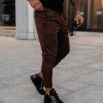 Spodnie eleganckie męskie regulowane ARIALIERY OLAVOGA brązowe