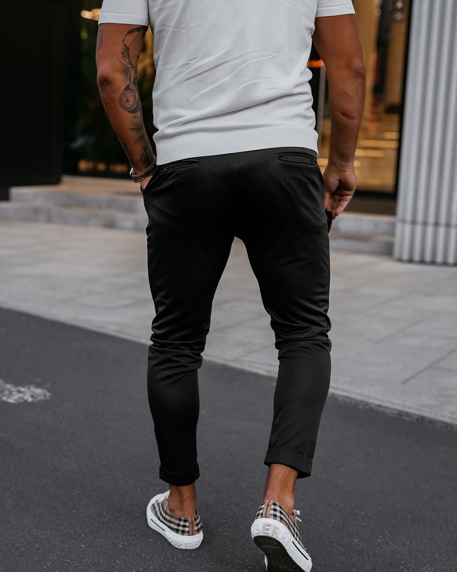 Spodnie eleganckie męskie regulowane ARIALIERY OLAVOGA czarne Spodnie eleganckie męskie regulowane ARIALIERY OLAVOGA czarne