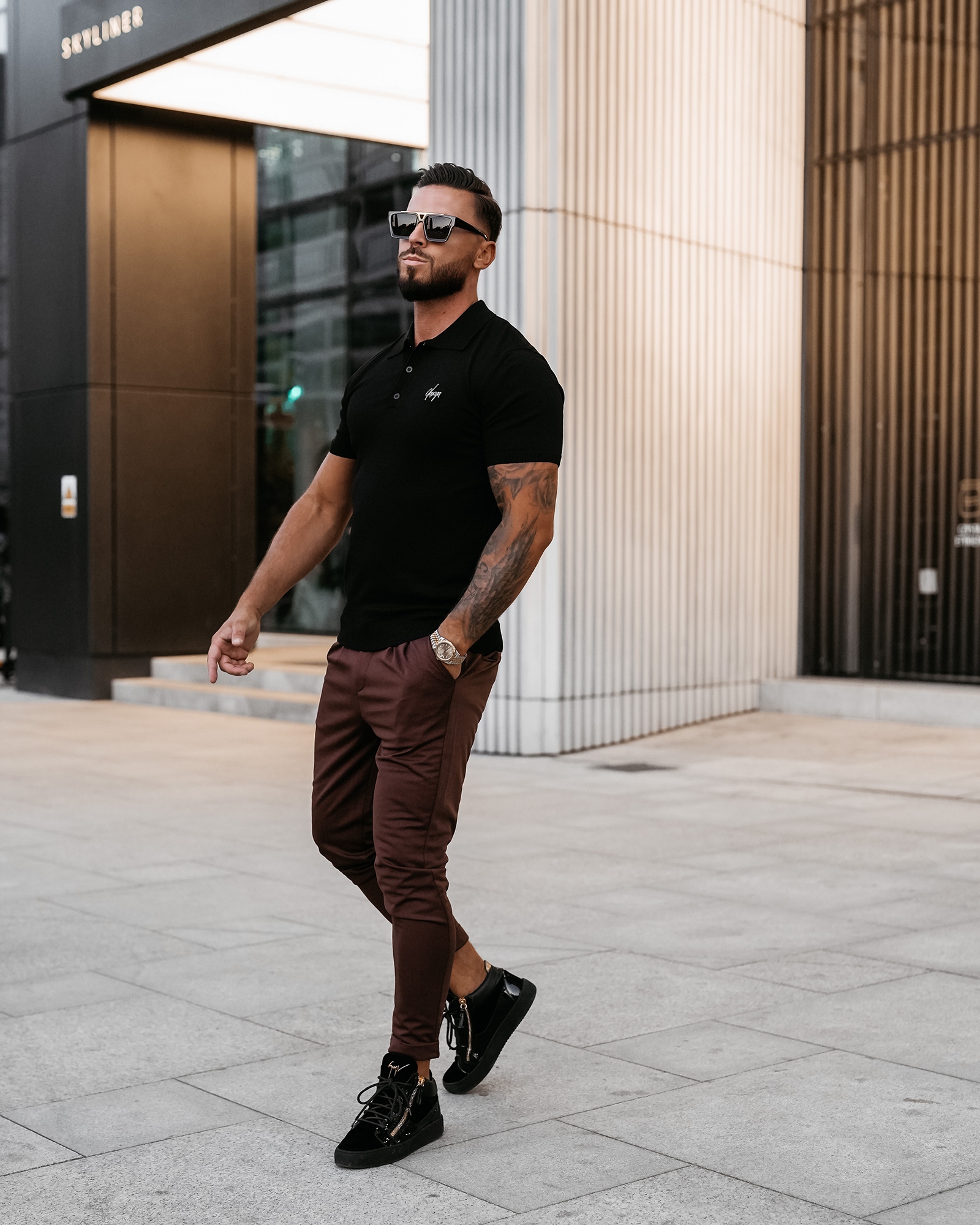 Spodnie eleganckie męskie regulowane ARIALIERY OLAVOGA brązowe