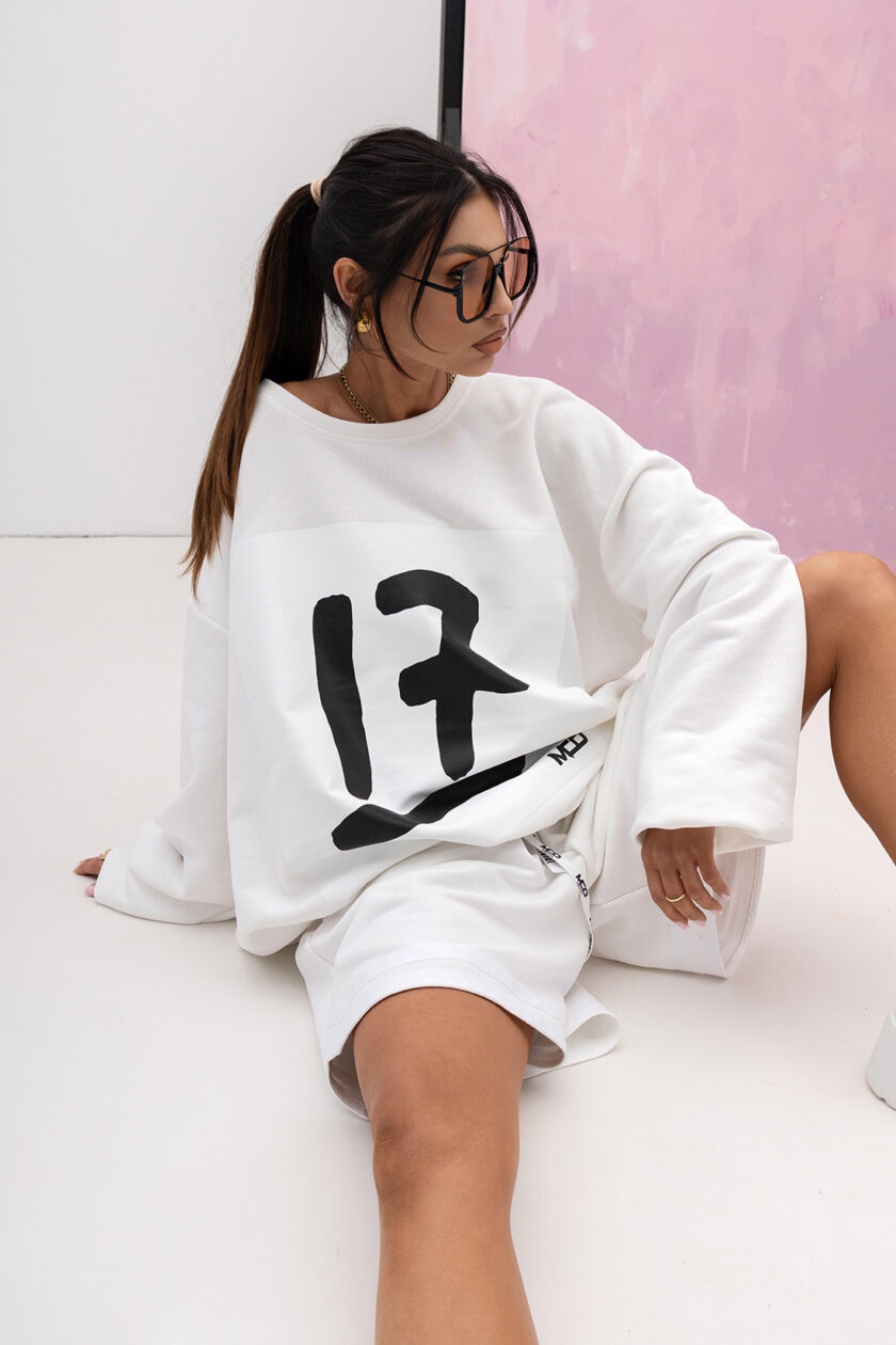 Komplet damski MC Seventeen biały Komplet damski MC Seventeen biały