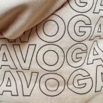 Komplet damski BLOSSOM OLAVOGA beżowy