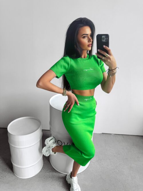 Komplet prążkowany CORDY OLAVOGA zielony