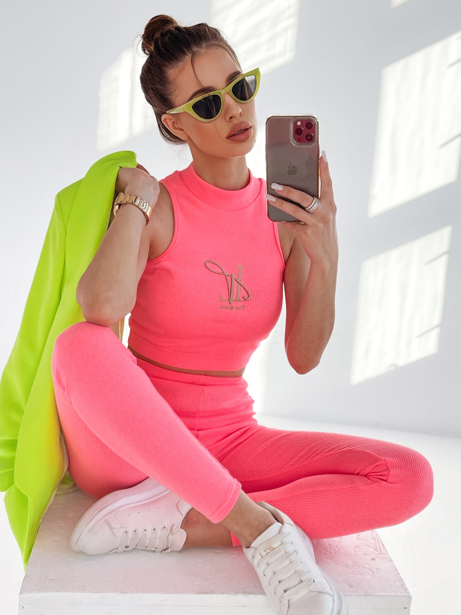 Komplet dopasowany JENNY OLAVOGA różowy