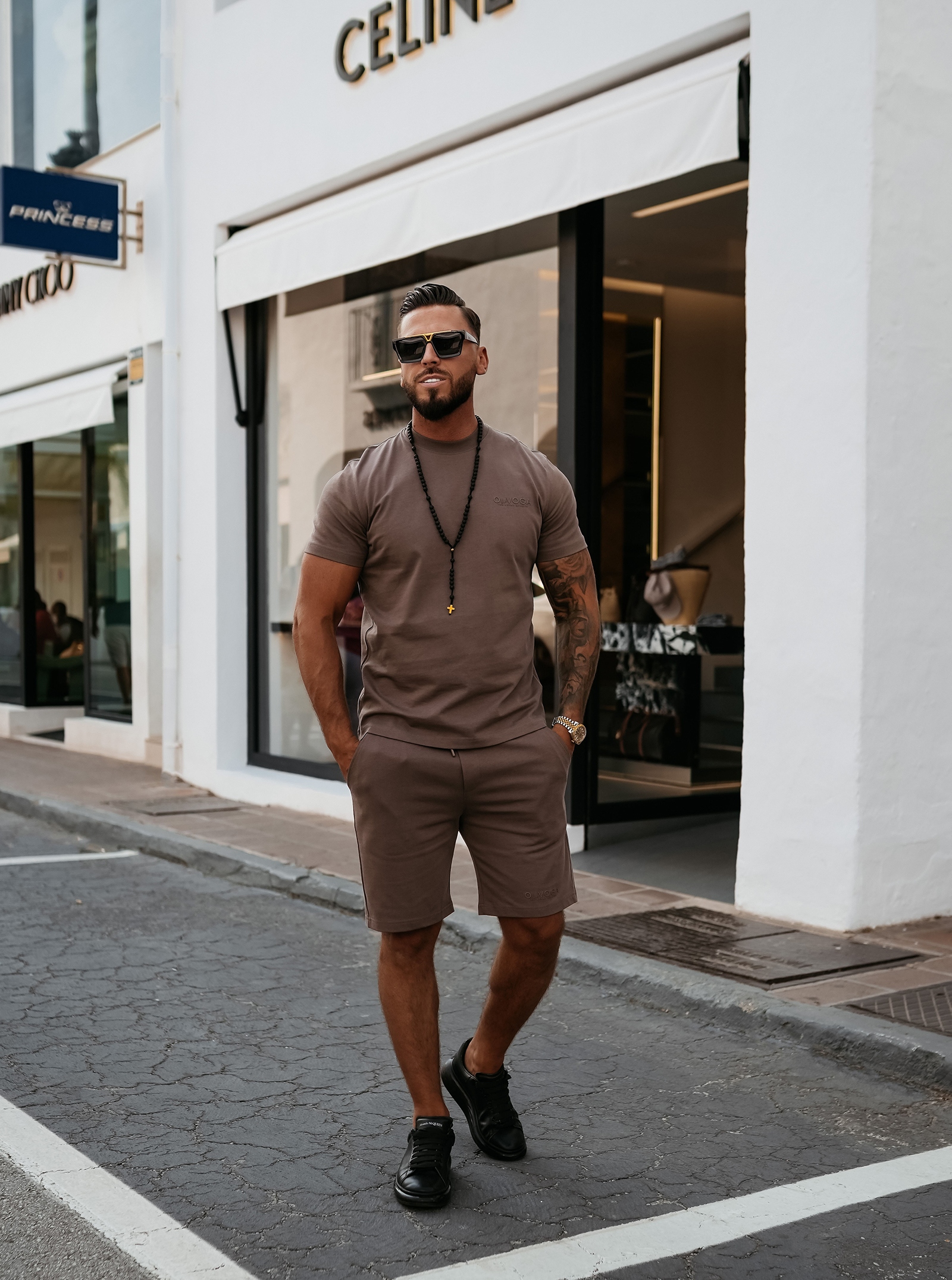 Komplet męski ze spodenkami FEAR OLAVOGA brązowy Komplet męski ze spodenkami FEAR OLAVOGA brązowy