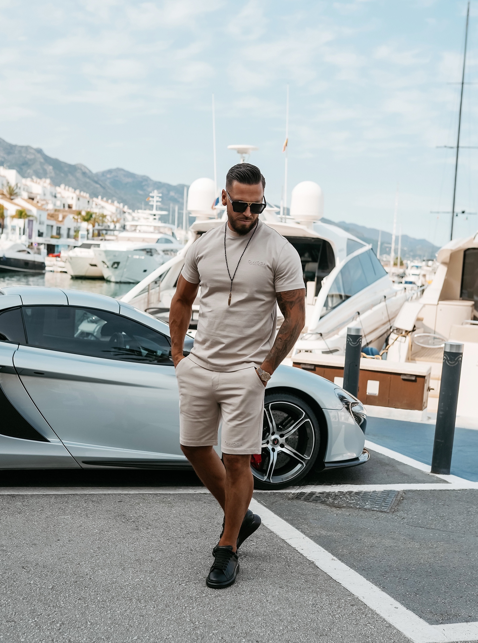 Komplet męski ze spodenkami FEAR OLAVOGA beżowy Komplet męski ze spodenkami FEAR OLAVOGA beżowy