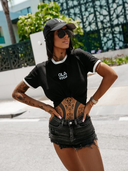 T-shirt z lamówkami SMALTER OLAVOGA czarny