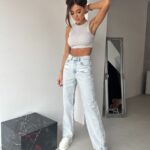 Spodnie jeansowe z przetarciami Gusty jasnoniebieskie