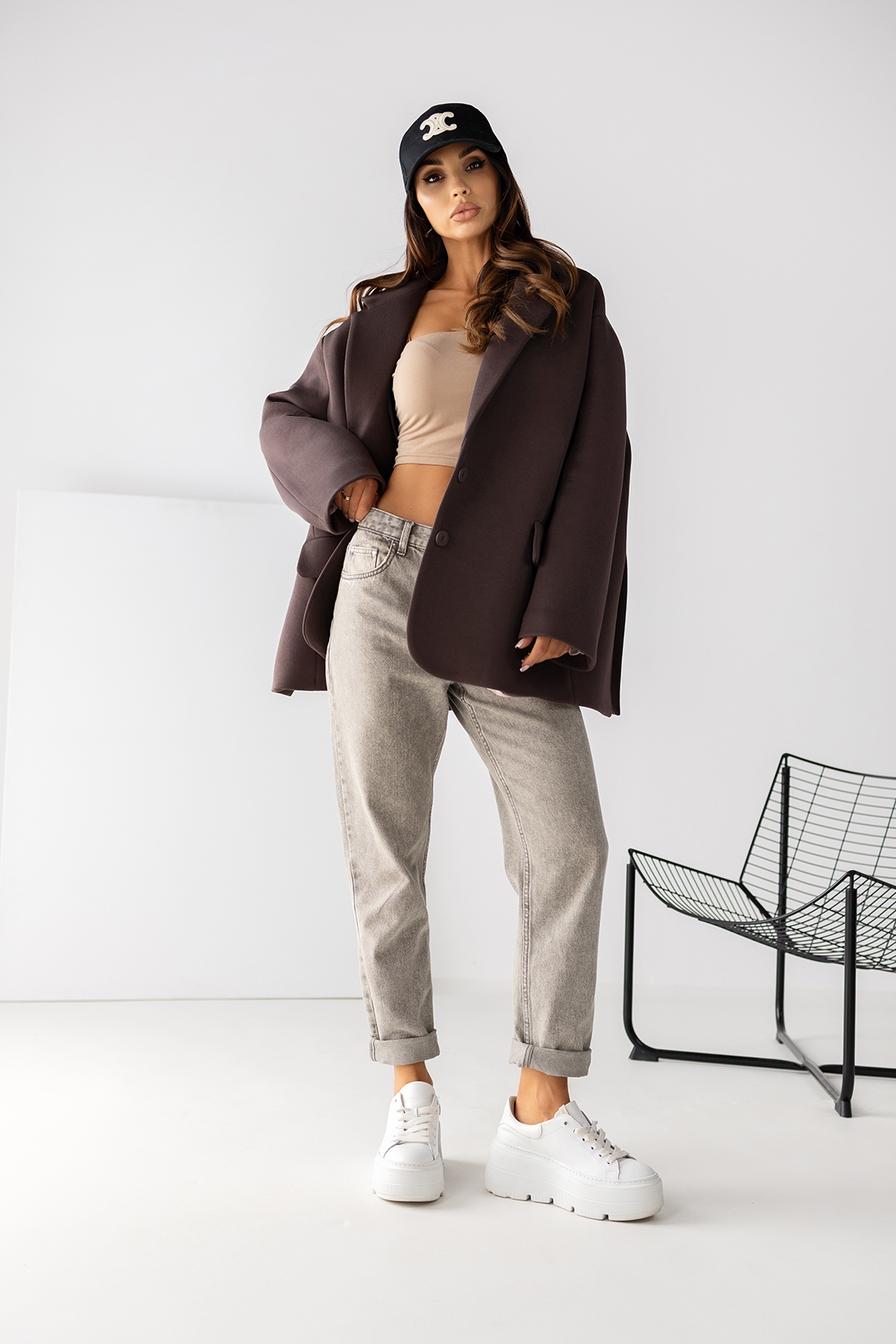 Marynarka oversize z aplikacją MC SMILE brązowa/ neon. żółty