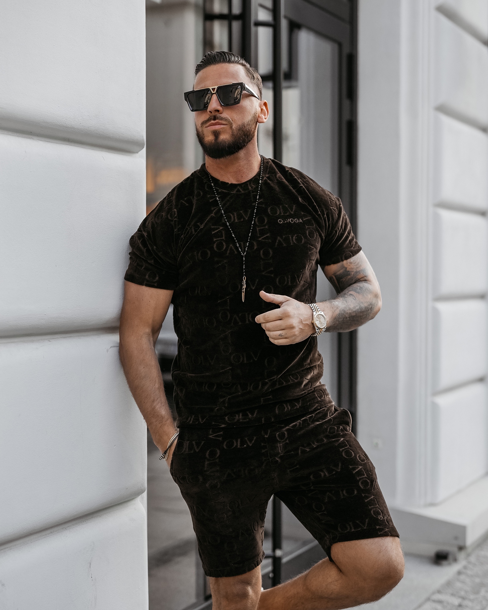 Komplet męski welurowy bluzka+spodenki ETENI OLAVOGA brąz