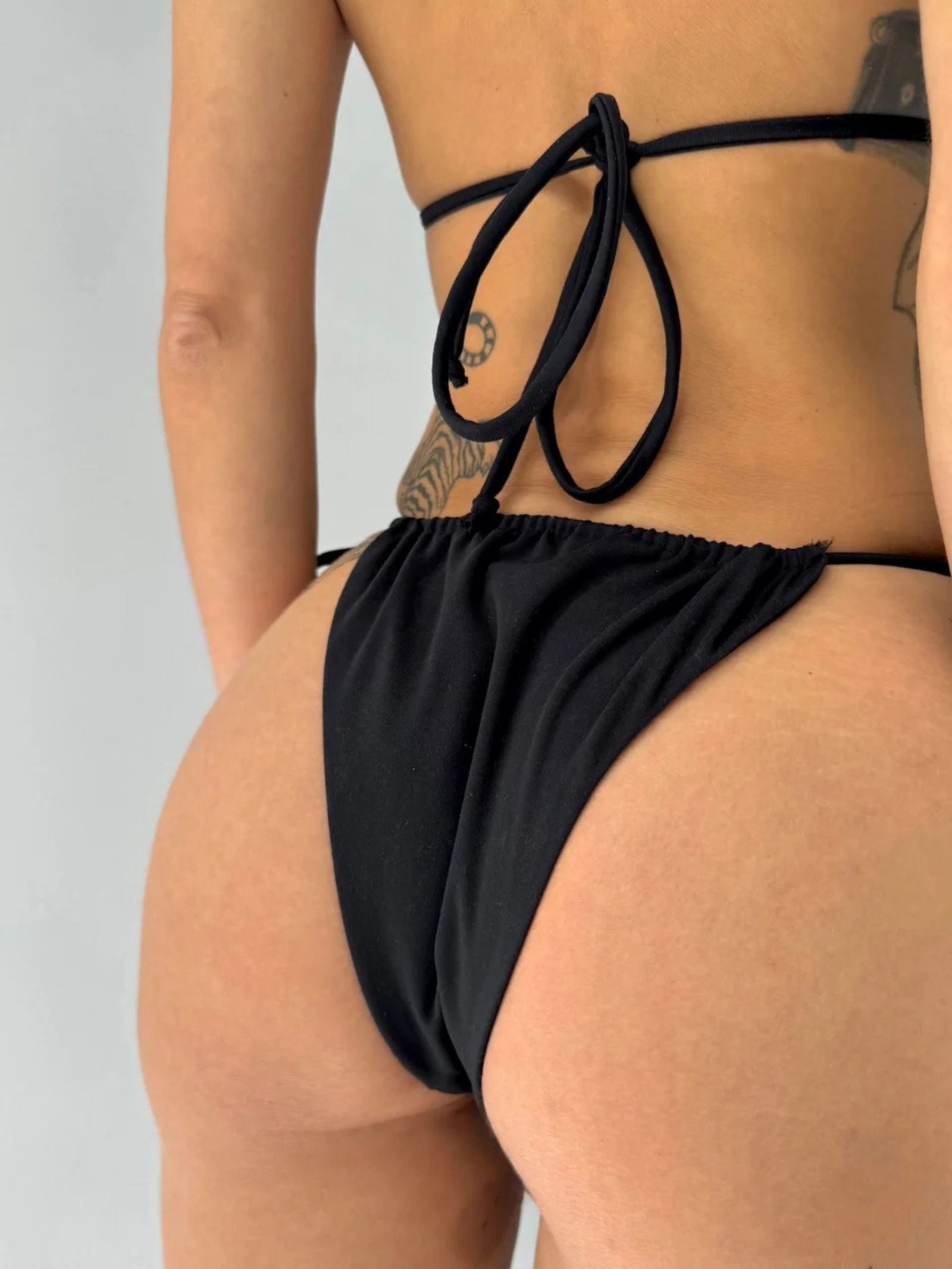 Komplet strój kąpielowy+spódnica CHIARA SWIMWEAR czarny Komplet strój kąpielowy+spódnica CHIARA SWIMWEAR czarny