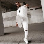 Buty sportowe sneakersy męskie AUTHENTIC OLAVOGA białe