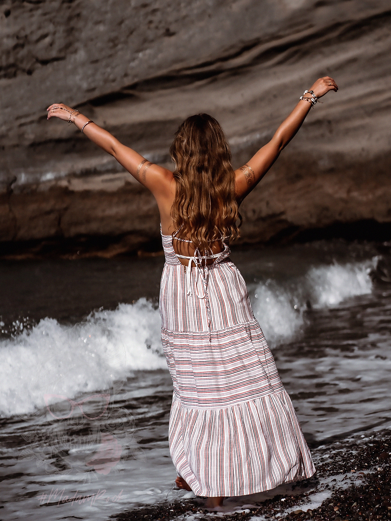 Sukienka lniana Get Off biała w paski