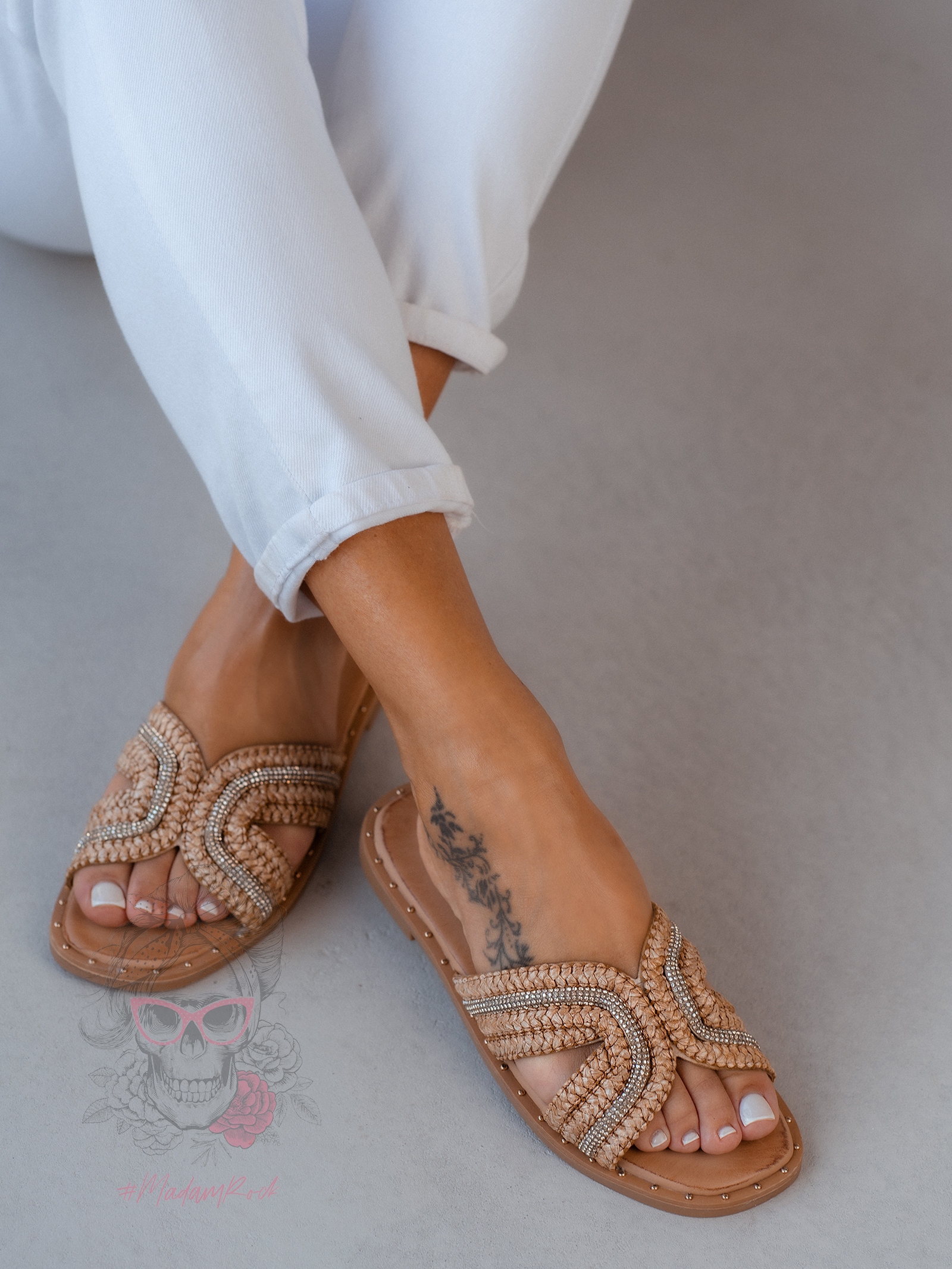 Klapki płaskie Madam Bolle karmelowe Klapki płaskie Madam Bolle karmelowe