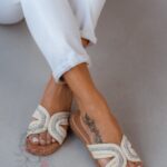 Klapki płaskie Madam Bolle beżowe