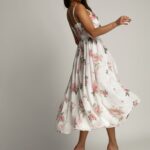 Sukienka midi w róże NB Viva Garden biała