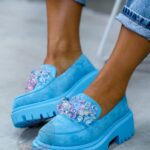 Mokasyny z kamieniami Madam Alecta błękitne