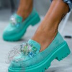 Mokasyny z kamieniami Madam Alecta miętowe