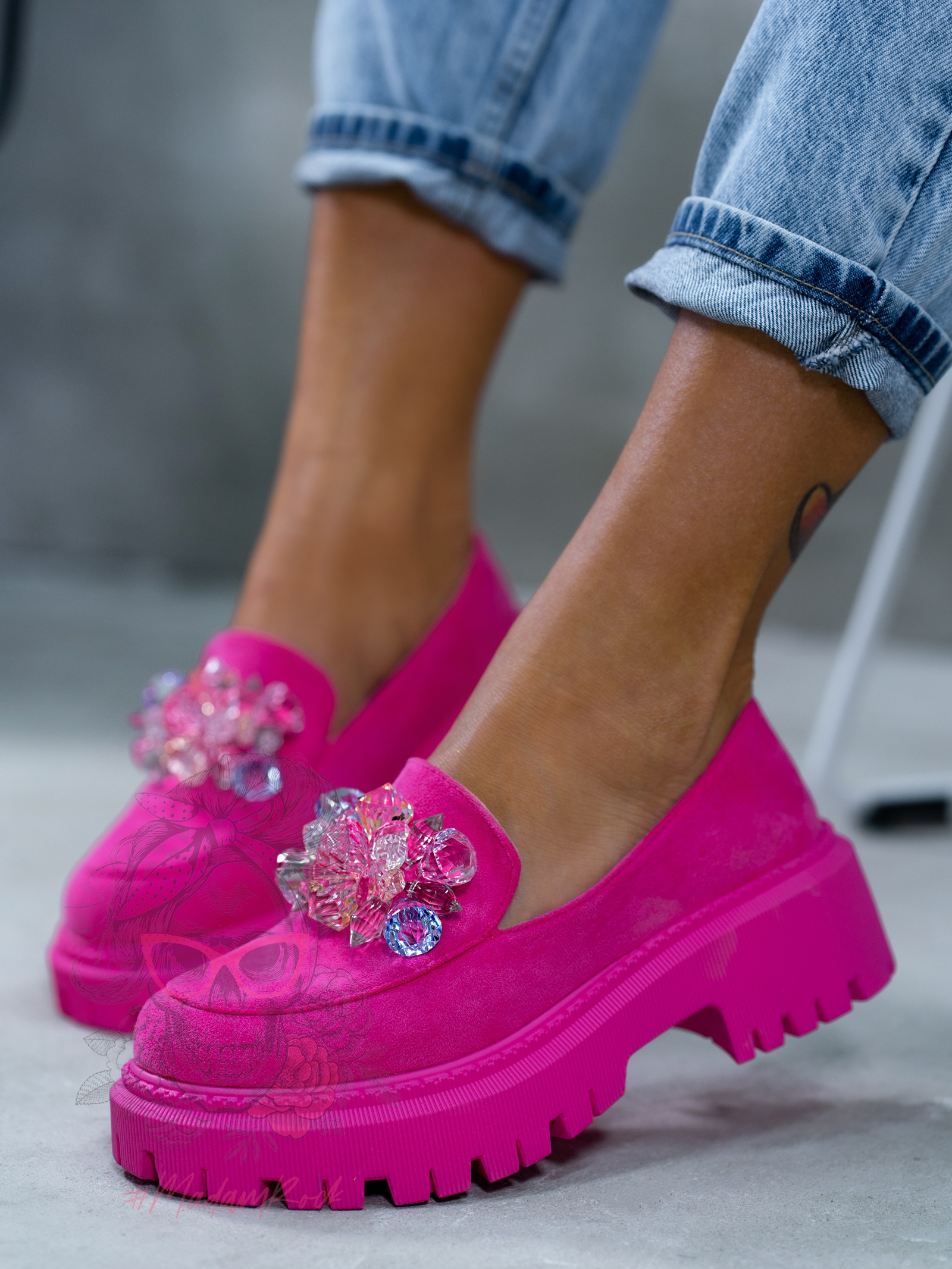 Mokasyny z kamieniami Madam Alecta różowe