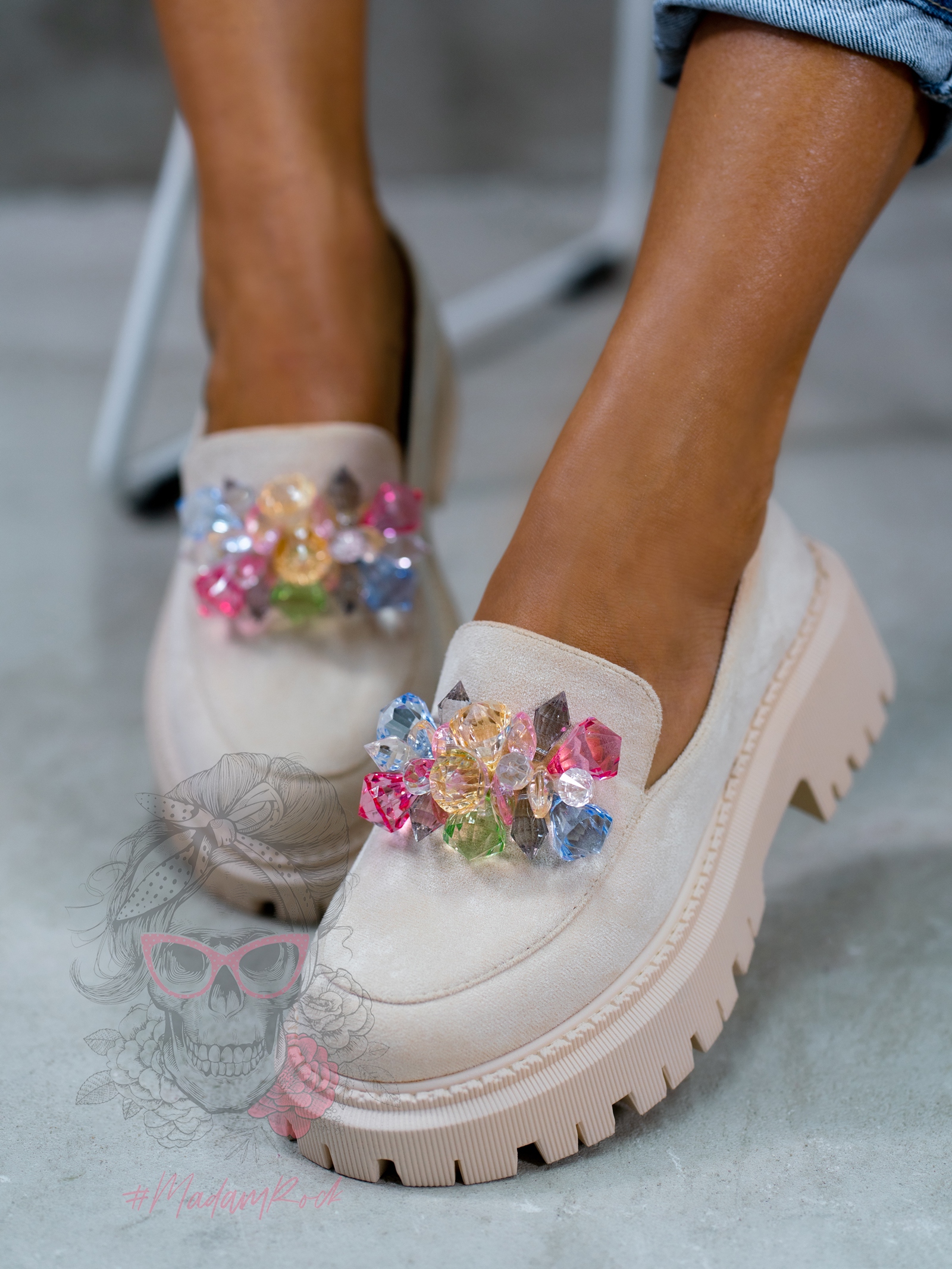 Mokasyny z kamieniami Madam Alecta beżowe