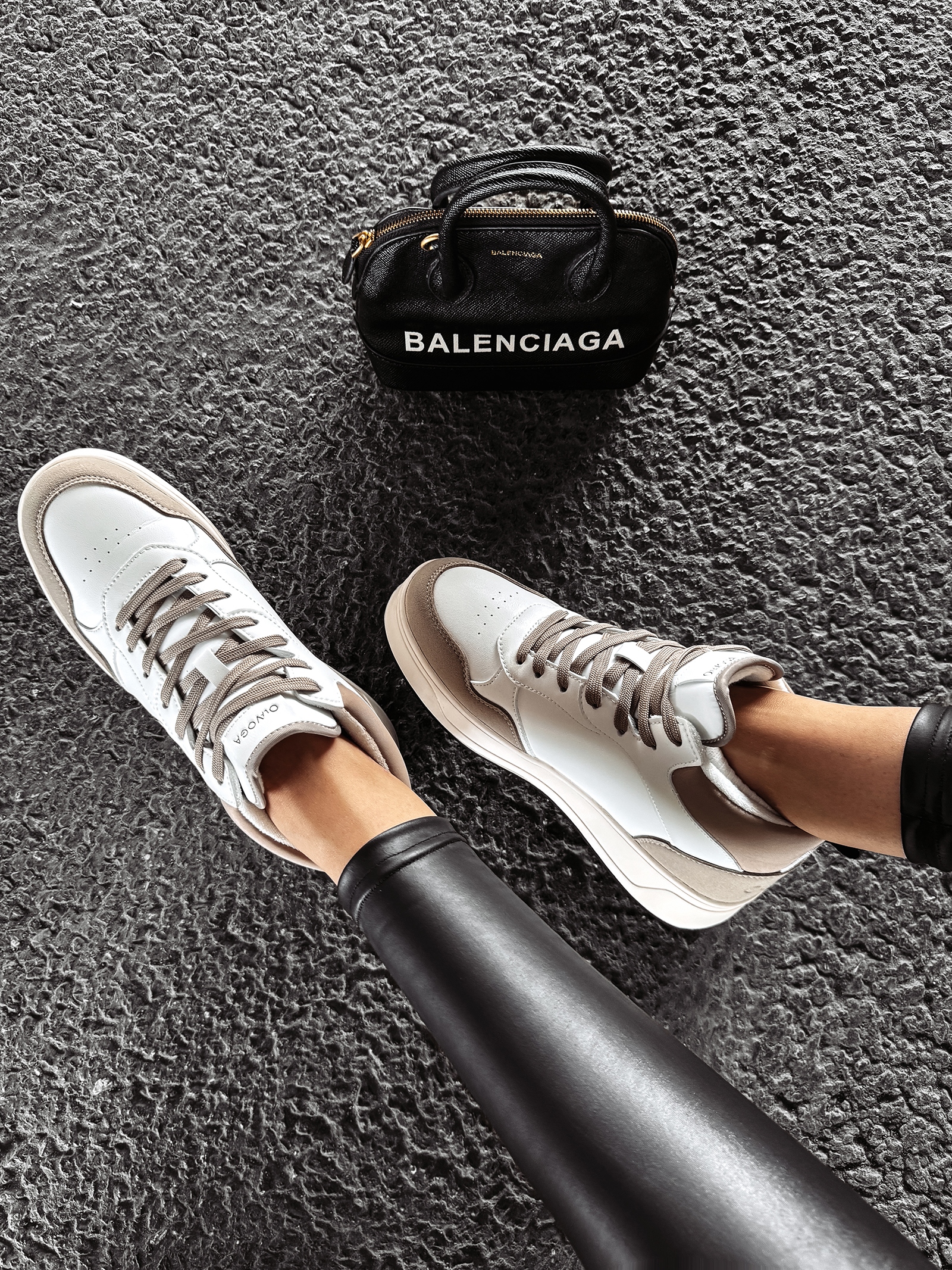 Sneakersy za kostkę CARMINE OLAVOGA beżowo-ecru Sneakersy za kostkę CARMINE OLAVOGA beżowo-ecru