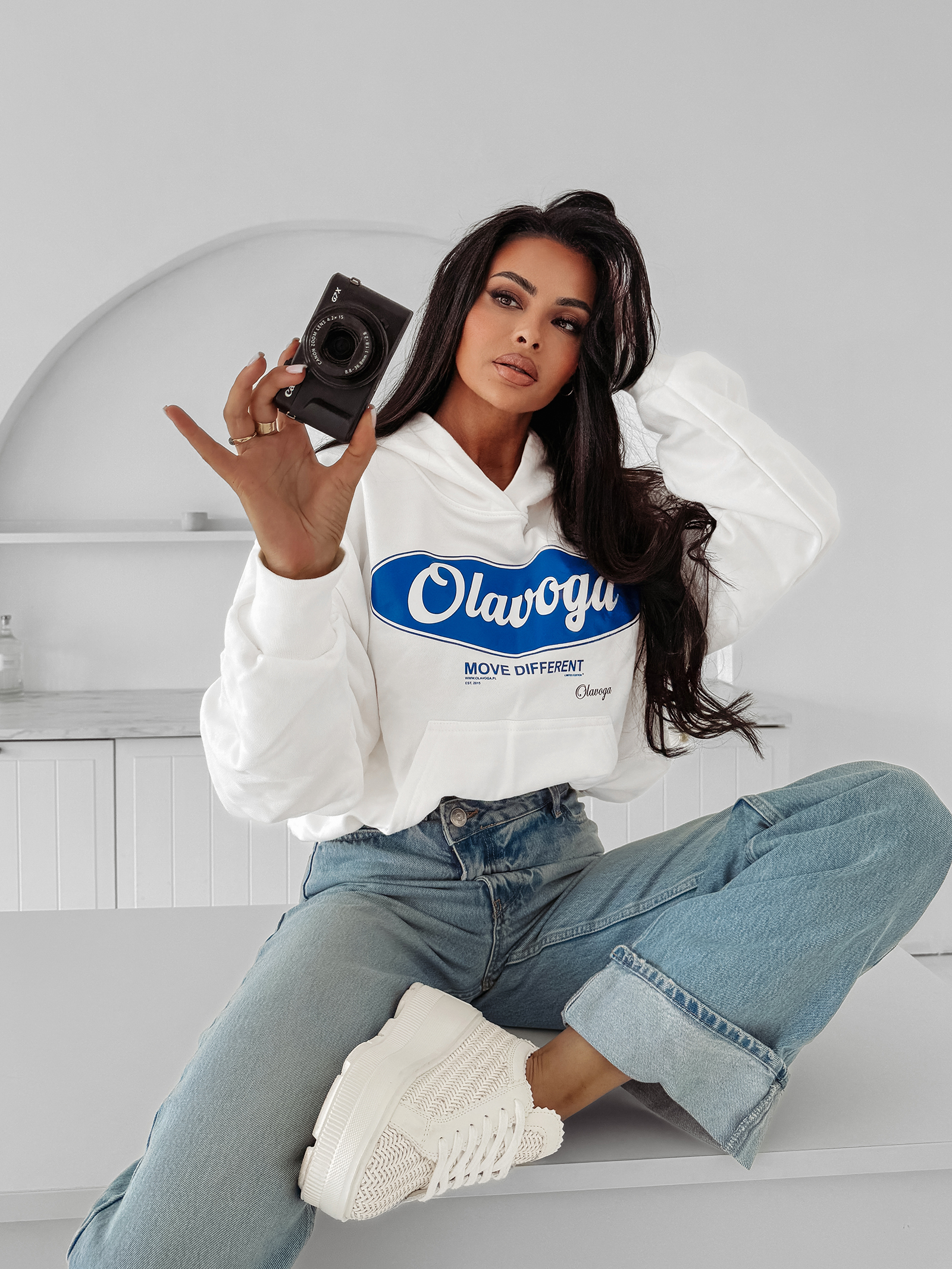 Bluza z kapturem AUTUMN MUSE OLAVOGA ecru Bluza z kapturem AUTUMN MUSE OLAVOGA ecru