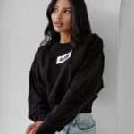 Bluza bawełniana CINNAMON HAZE OLAVOGA czarna