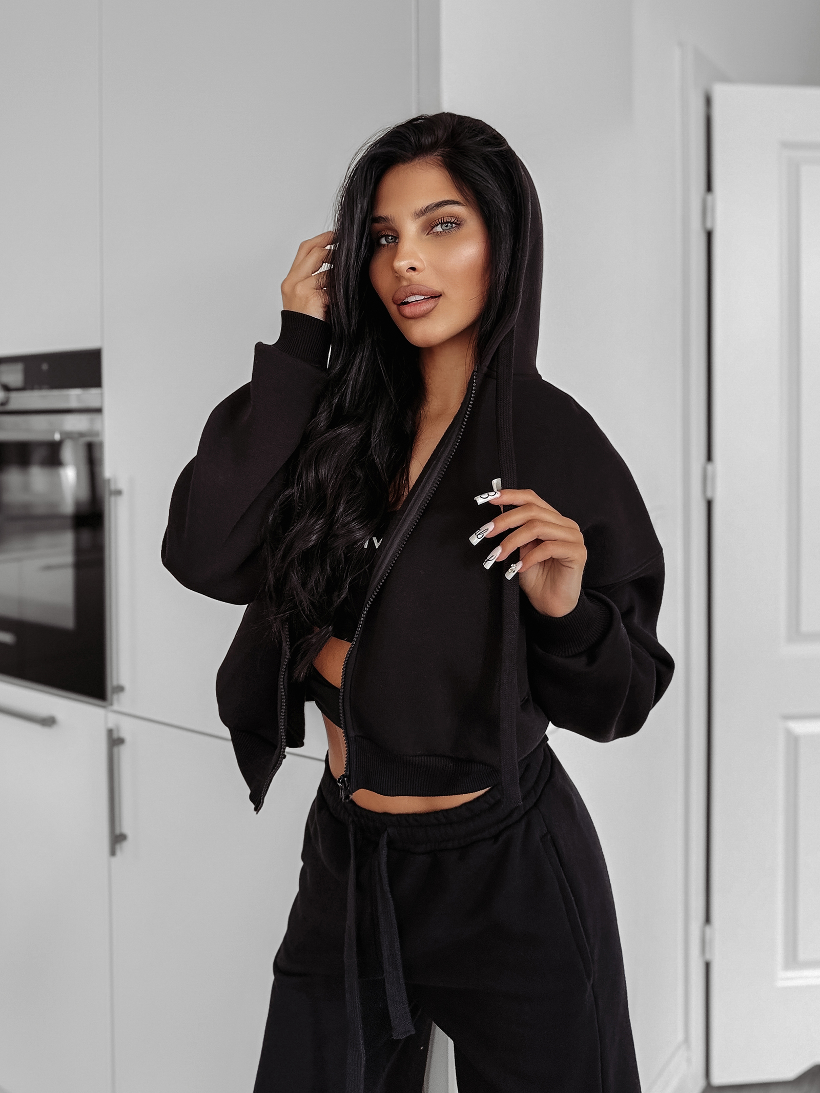 Bluza z kapturem OVERCAST OLAVOGA czarna