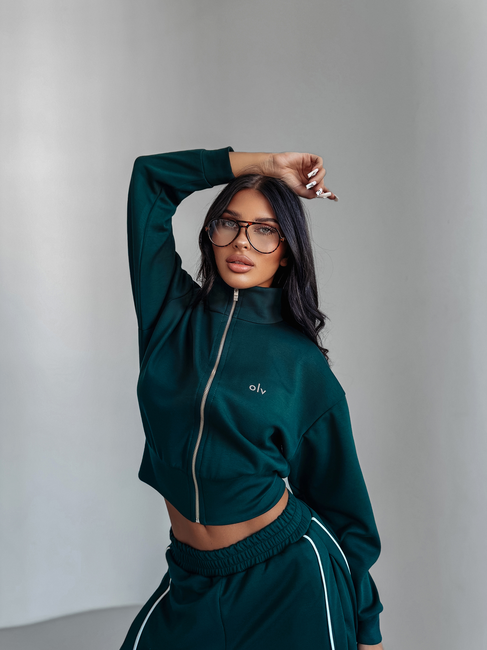 Bluza bez kaptura OLAVOGA SILENT STORM SWEATSHIRT butelkowa zieleń