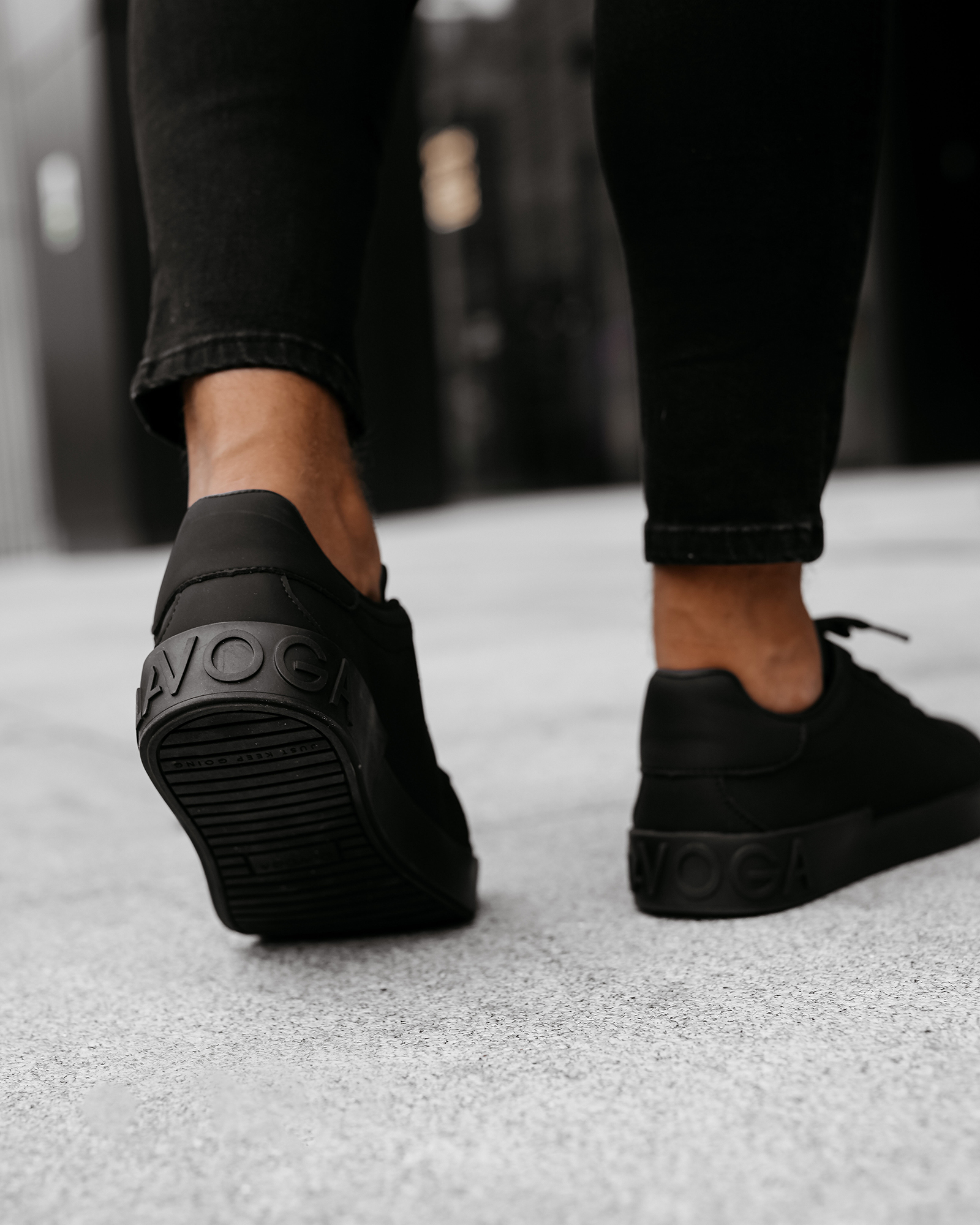 : Buty sneakersy męskie PRIVE OLAVOGA czarne Buty sneakersy męskie PRIVE OLAVOGA czarne