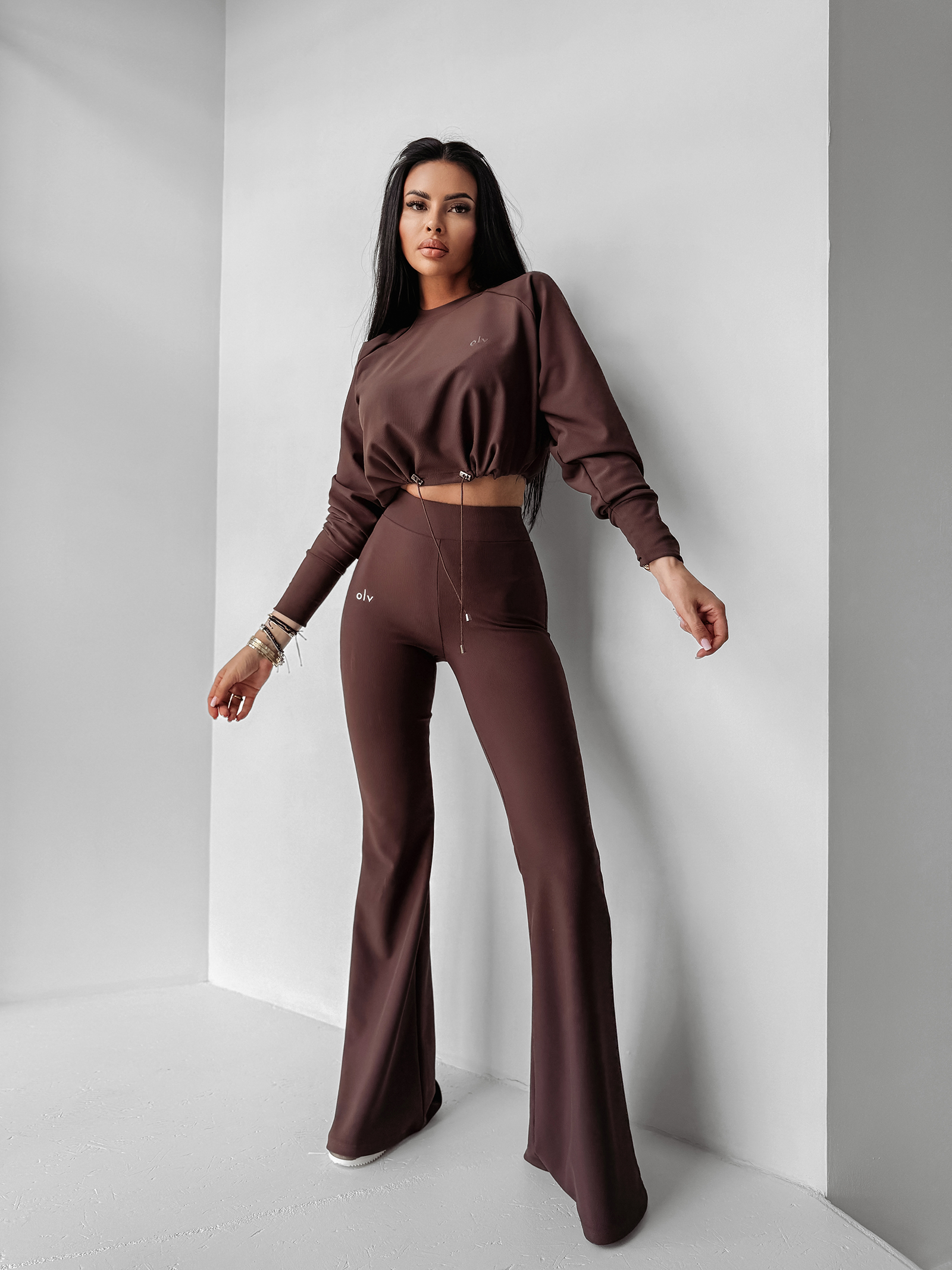 Komplet casualowy OLAVOGA ASHWOOD brązowy Komplet casualowy OLAVOGA ASHWOOD brązowy