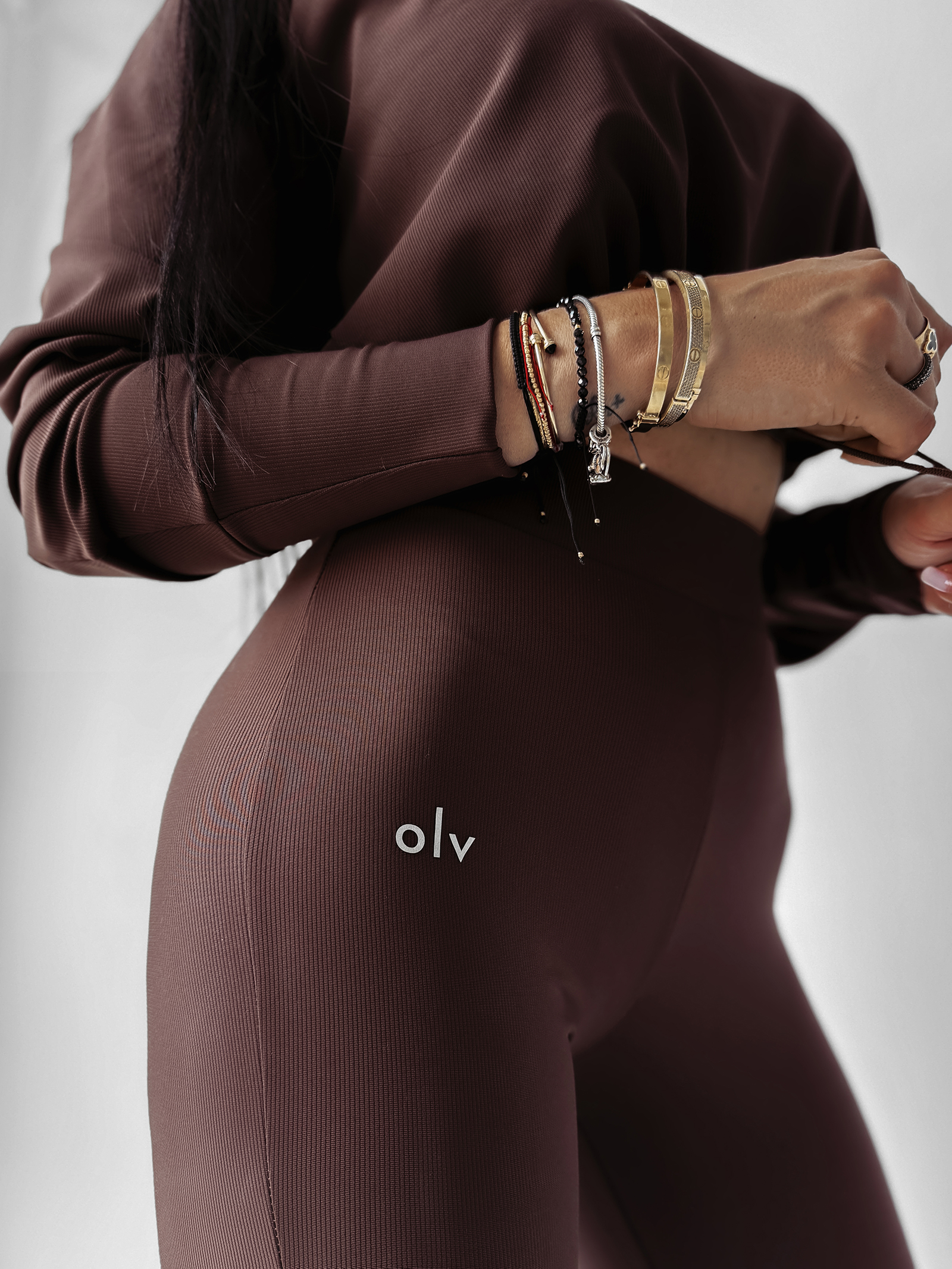 Komplet casualowy OLAVOGA ASHWOOD brązowy Komplet casualowy OLAVOGA ASHWOOD brązowy