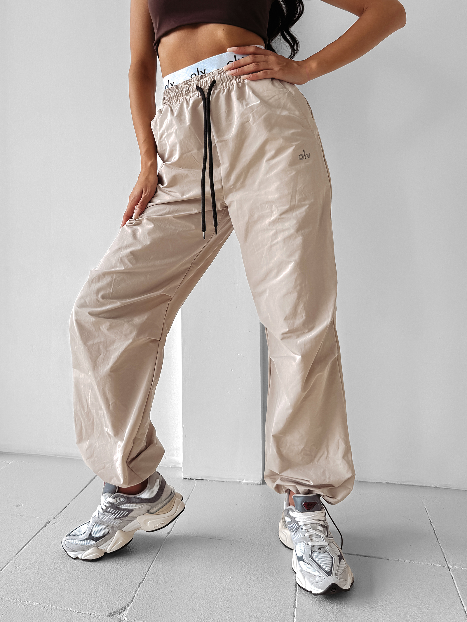 Spodnie cargo RAINY DAY OLAVOGA beżowe