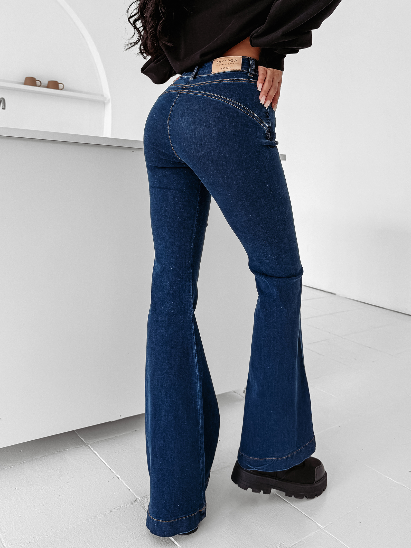 Spodnie dzwony jeansowe YUON OLAVOGA niebieskie Spodnie dzwony jeansowe YUON OLAVOGA niebieskie