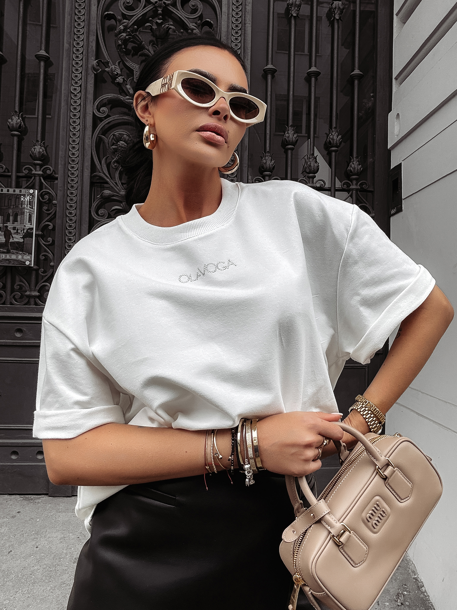 T-shirt oversize z nadrukiem na plecach OLAVOGA SIGAR ecru