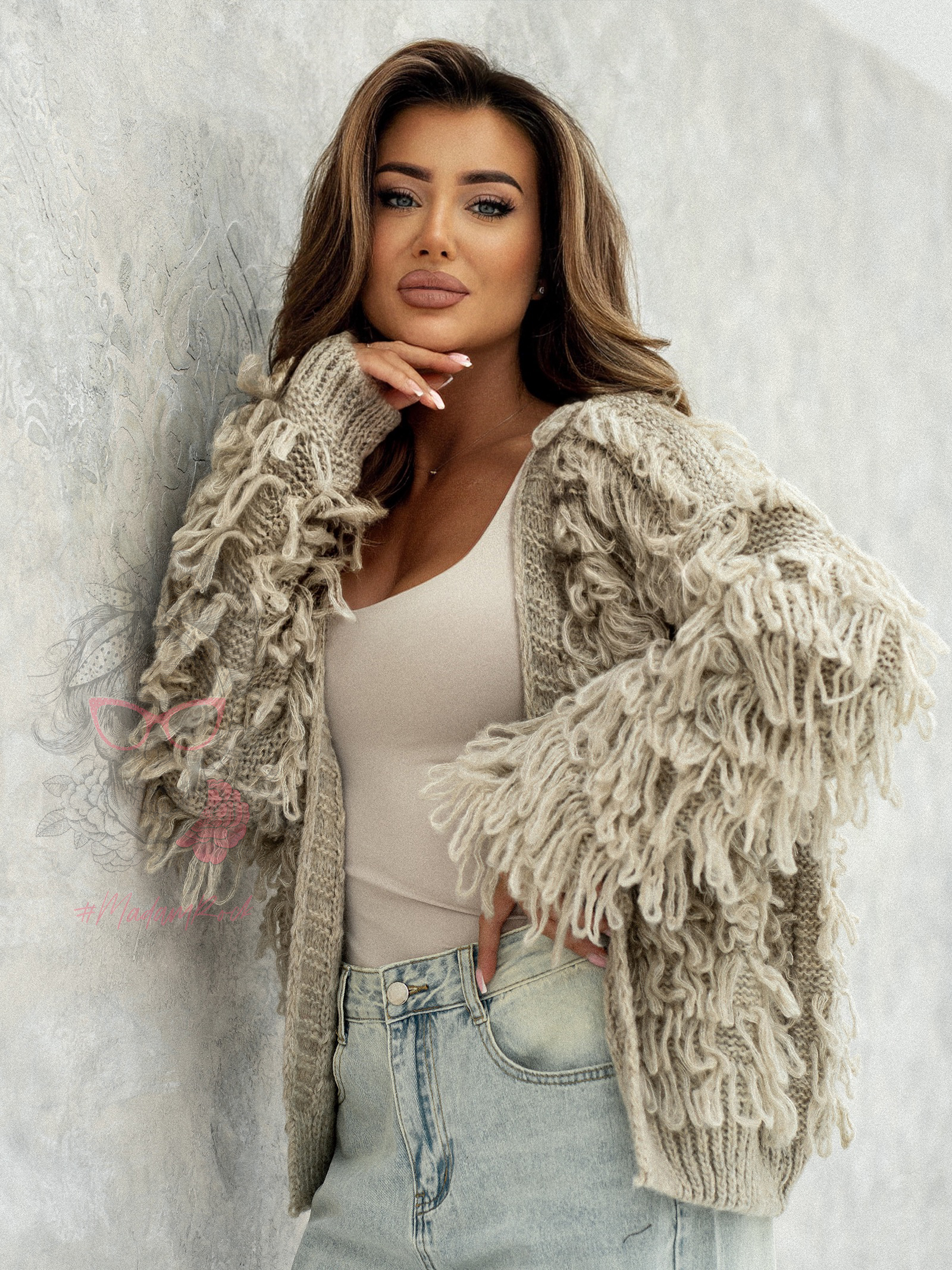 Sweter z frędzlami Marshi beżowy melanż