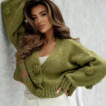 Sweter z różami Gunses oliwkowy