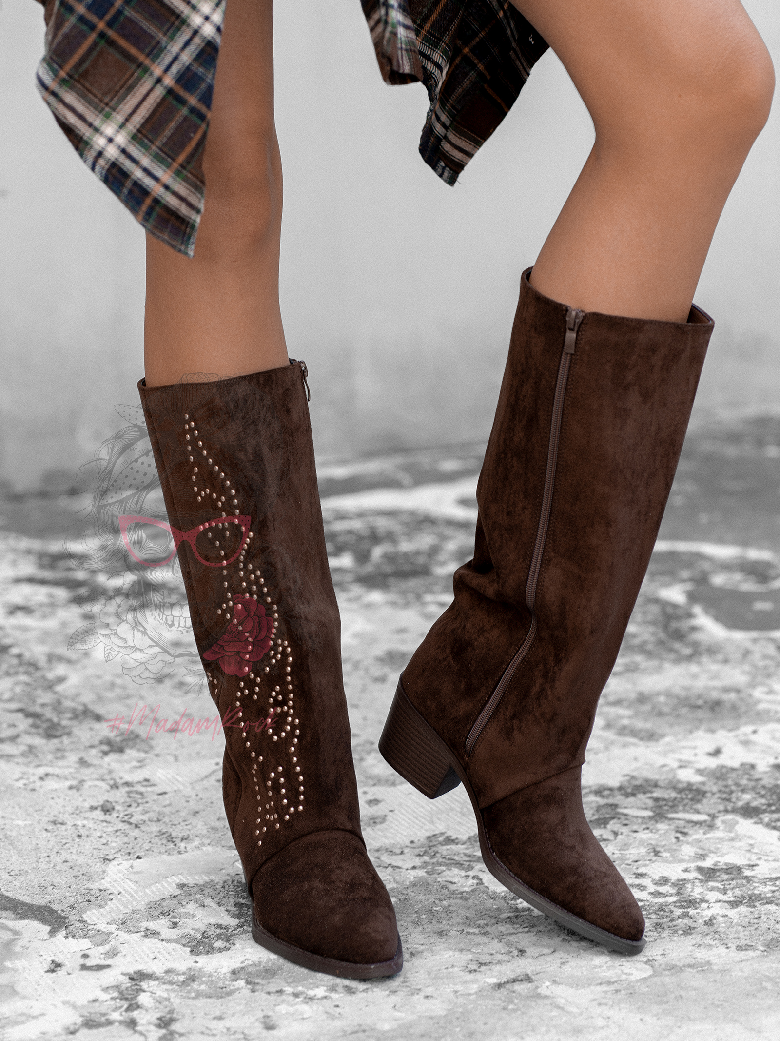 Kowbojki zamszowe z dżetami Kamastu brązowe