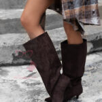 Kozaki z oversizową cholewką Madam Mekin czekoladowe