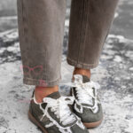 Buty sportowe z koronką Madam Mailend oliwkowe