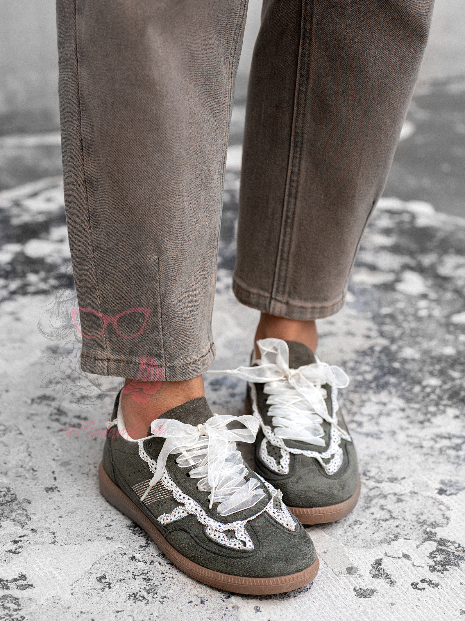 Buty sportowe z koronką Madam Mailend oliwkowe