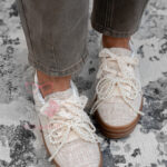 Buty sportowe z koronką Madam Mailend beżowe