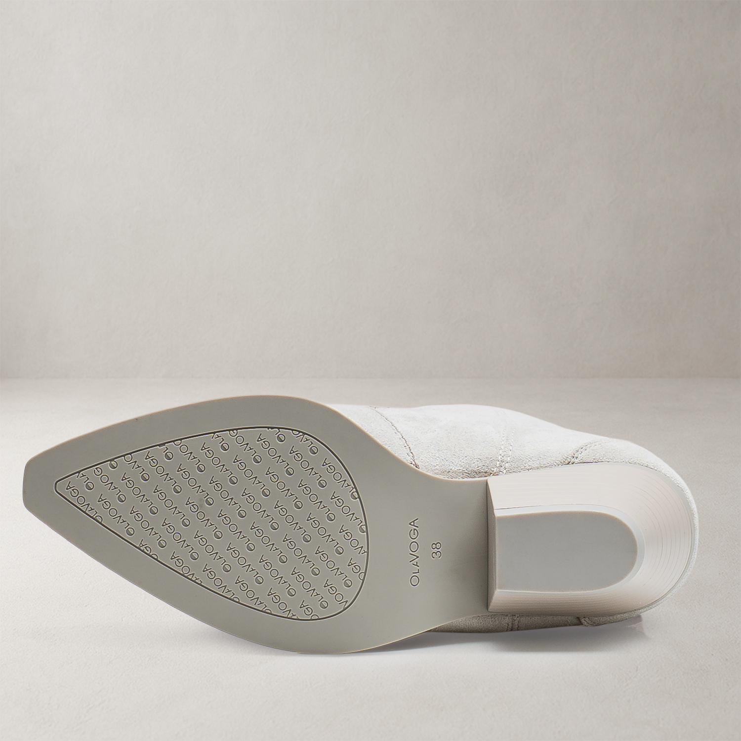 Kozaki kowbojki zamszowe OLAVOGA POINT beżowe