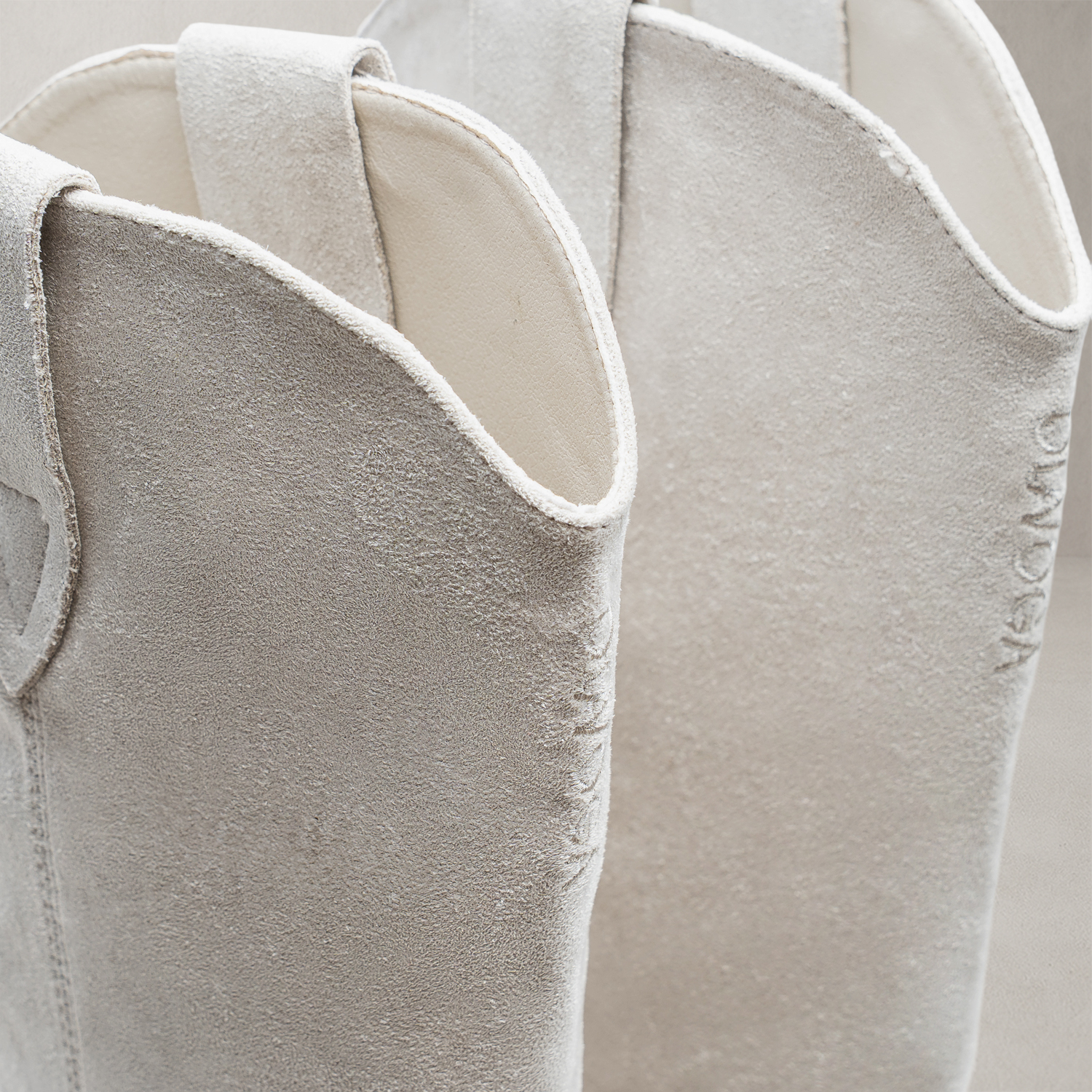 Kozaki kowbojki zamszowe OLAVOGA POINT beżowe