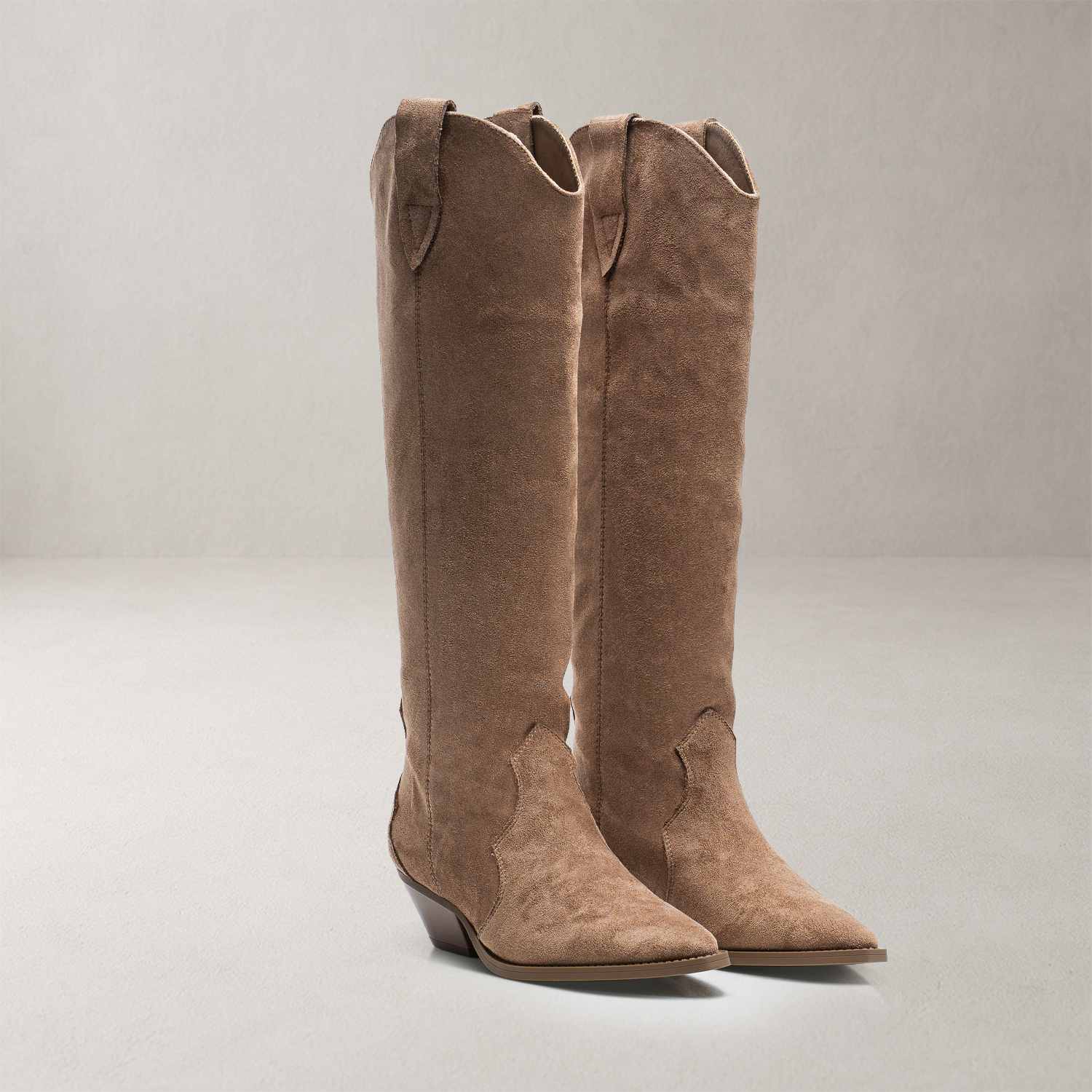 Kozaki kowbojki zamszowe OLAVOGA POINT jasny brąz