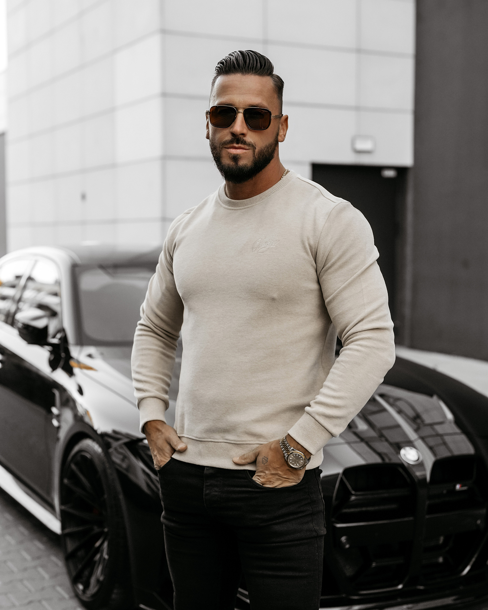 Bluza męska OLAVOGA LIWOTI beżowa, elegancka moda , nowoczesny styl , klasyczny szyk , minimalistyczna elegancja , luksusowy design , premium look , modny trend , casualowy styl , miejski charakter , sportowa elegancja , wyrafinowany wygląd , wyjątkowy look , ponadczasowa moda , designerski styl , oryginalny trend , świeży wizerunek , komfortowy styl , ekskluzywny look , męski glamour , awangardowy design , dynamiczny styl , swobodna elegancja , inspirująca moda , limitowana kolekcja , stylowa klasyka , subtelny minimalizm , odważny look , ikoniczny styl , nowa elegancja , modny casual , luksusowy lifestyle , miejska elegancja , unikalny charakter , trendy sezonowe , wyrazista stylizacja , ponadczasowy szyk , współczesny design , elegancki minimalizm , nowoczesny casual , oryginalny look , świeży trend , wyjątkowa inspiracja , prestiżowy styl , klasyczna elegancja , ekstrawagancki look , stylowa nowoczesność , modny lifestyle , ekskluzywna moda , ponadczasowy trend , designerska elegancja , sklep online , sklep internetowy , o la voga , ola voga , olavoga men , madamrock , butik online , męska kolekcja ,