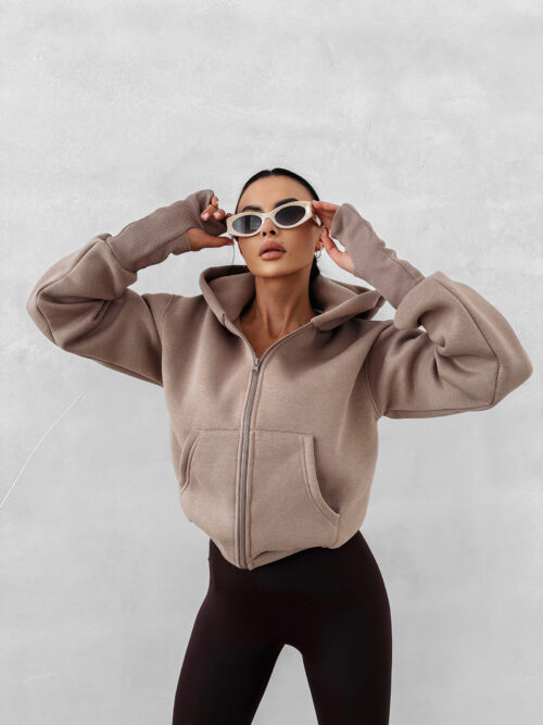 Bluza damska OLAVOGA SWEET HARMONY latte ,Olavoga kolekcja damska , Olavoga moda damska , Olavoga ubrania damski , Olavoga stylizacje damskie , Olavoga streetwear damski , Olavoga moda damska premium , Olavoga stylizacje casual damskie , Olavoga ubrania damskie online , Olavoga fashion woman , Olavoga elegancka moda damska , moda damska premium , moda damska online , nowoczesna moda damska , nowoczesne ubrania damskie , ubrania damskie streetwear , elegancka moda damska online , casual moda damska , odzież damska streetwear , stylizacje damskie casual , luksusowa moda damska , sklep online , sklep internetowy , zakupy , wyprzedaż , outlet ,